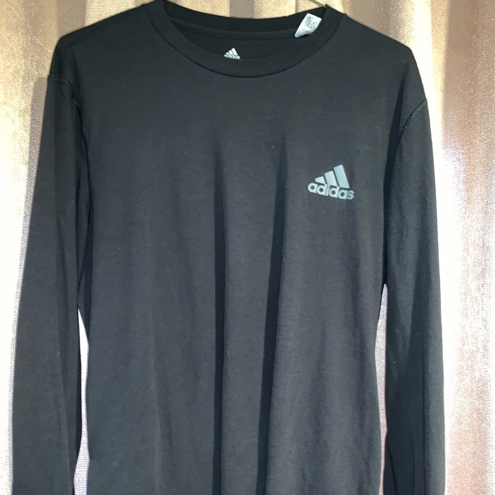 EUC long sleeve adidas shirt men’s large